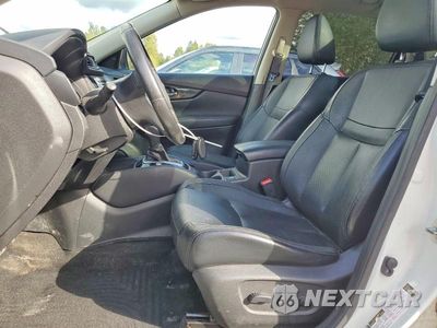 Zdjęcie 7 z 13 samochodu: 2018 NISSAN ROGUE SL VIN:JN8AT2MVXJW314934 - miniatura