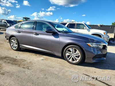 Czwarte zdjęcie samochodu z boku: 2018 HONDA ACCORD LX VIN:1HGCV1F16JA182899 - miniatura