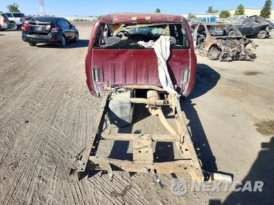 Zdjęcie 6 z 12 samochodu: 2002 CHEVROLET SILVERADO C1500 VIN:2GCEC19X821224837 - miniatura