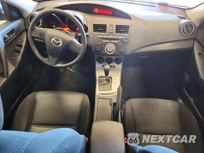 Zdjęcie 8 z 12 samochodu: 2010 MAZDA 3 I VIN:JM1BL1SF2A1276859 - miniatura