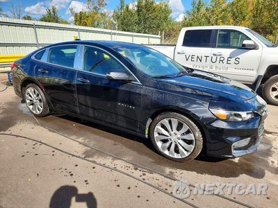 Czwarte zdjęcie samochodu z boku: 2017 CHEVROLET MALIBU PREMIER VIN:1G1ZH5SX3HF169177 - miniatura
