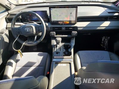 Zdjęcie 8 z 13 samochodu: 2026 TOYOTA RAV4 XSE VIN:JTM6CRAV2TJ008227 - miniatura