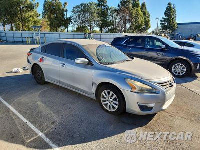 Czwarte zdjęcie samochodu z boku: 2013 NISSAN ALTIMA 2.5 VIN:1N4AL3AP1DN418008 - miniatura