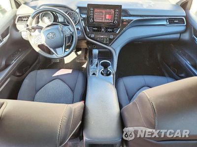 Zdjęcie 8 z 12 samochodu: 2021 TOYOTA CAMRY LE VIN:4T1C31AK3MU550796 - miniatura