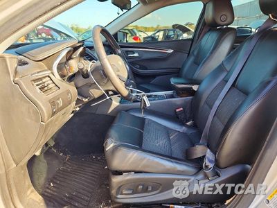Zdjęcie 7 z 12 samochodu: 2016 CHEVROLET IMPALA LT VIN:2G1115S39G9129613 - miniatura