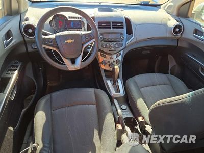 Zdjęcie 8 z 12 samochodu: 2012 CHEVROLET SONIC LT VIN:1G1JC6SH4C4121086 - miniatura