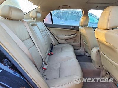 Zdjęcie 10 z 12 samochodu: 2007 HONDA ACCORD EX VIN:1HGCM56737A121467 - miniatura