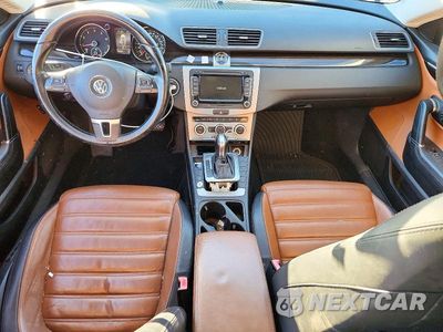 Zdjęcie 8 z 13 samochodu: 2015 VOLKSWAGEN CC EXECUTIVE VIN:WVWRP7AN4FE805341 - miniatura