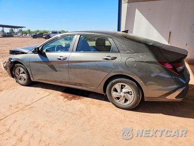 Drugie zdjęcie samochodu z przodu: 2026 HYUNDAI ELANTRA SE VIN:KMHLL4DGXTU264726 - miniatura