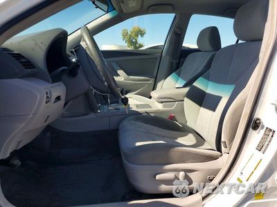 Zdjęcie 7 z 12 samochodu: 2011 TOYOTA CAMRY LE VIN:JTNBF3EK7B3011898 - miniatura