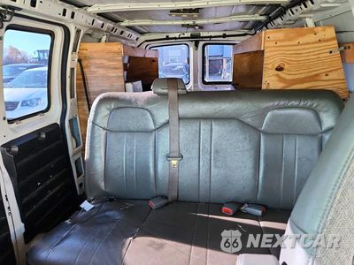 Zdjęcie 10 z 13 samochodu: 2016 GMC SAVANA G2500 VIN:1GTW7AFF8G1903170 - miniatura