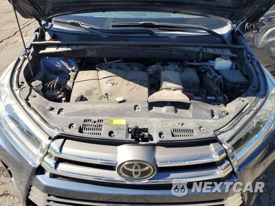Zdjęcie 11 z 12 samochodu: 2018 TOYOTA HIGHLANDER LIMITED VIN:5TDDZRFH1JS859850 - miniatura