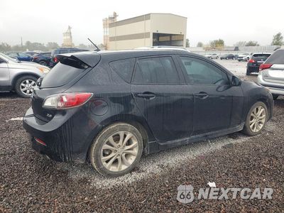 Trzecie zdjęcie samochodu z tyłu: 2011 MAZDA 3 S VIN:JM1BL1M67B1411574 - miniatura