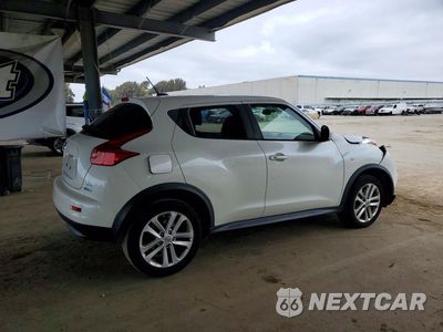 Trzecie zdjęcie samochodu z tyłu: 2014 NISSAN JUKE SL VIN:JN8AF5MR6ET356357 - miniatura