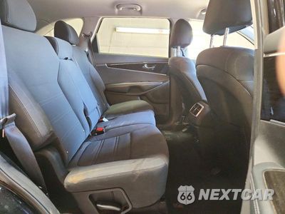Zdjęcie 10 z 13 samochodu: 2019 KIA SORENTO LX V6 VIN:5XYPGDA51KG446666 - miniatura