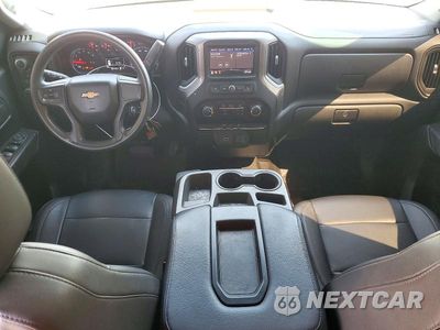 Zdjęcie 8 z 13 samochodu: 2020 CHEVROLET SILVERADO K1500 VIN:1GCRYAEH3LZ131976 - miniatura