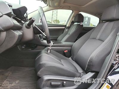 Zdjęcie 7 z 12 samochodu: 2019 HONDA CIVIC EX VIN:19XFC1F39KE017477 - miniatura