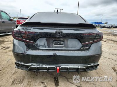 Zdjęcie 6 z 12 samochodu: 2018 HONDA ACCORD SPORT VIN:1HGCV1F37JA243212 - miniatura