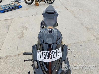 Piąte zdjęcie samochodu w środku: 2020 SUZUKI GSX-R600 VIN:JS1GN7FA1L7100087 - miniatura