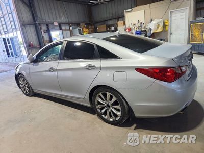 Drugie zdjęcie samochodu z przodu: 2011 HYUNDAI SONATA SE VIN:5NPEC4AC6BH123756 - miniatura
