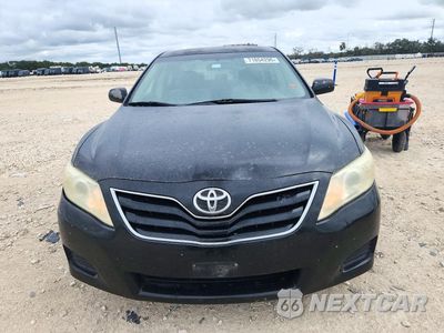 Piąte zdjęcie samochodu w środku: 2011 TOYOTA CAMRY LE VIN:4T4BF3EK2BR142737 - miniatura