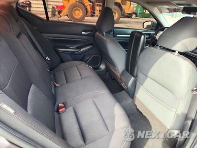 Zdjęcie 10 z 12 samochodu: 2021 NISSAN ALTIMA SV VIN:1N4BL4DV3MN389048 - miniatura
