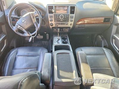 Zdjęcie 8 z 13 samochodu: 2015 NISSAN ARMADA SL VIN:5N1AA0NC4FN618997 - miniatura