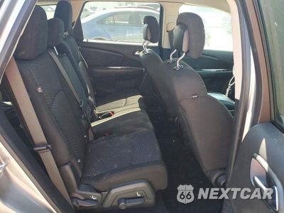 Zdjęcie 11 z 13 samochodu: 2020 DODGE JOURNEY SE VIN:3C4PDCAB0LT194945 - miniatura
