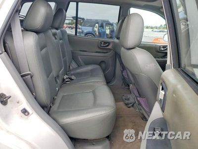 Zdjęcie 11 z 13 samochodu: 2004 HYUNDAI SANTA FE GLS VIN:KM8SC13E14U791338 - miniatura