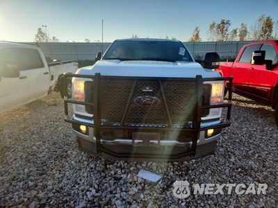 Piąte zdjęcie samochodu w środku: 2026 FORD F250 SUPER DUTY VIN:1FT7W2BT8TEC50352 - miniatura