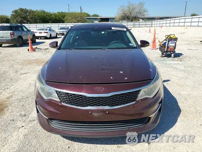 Piąte zdjęcie samochodu w środku: 2017 KIA OPTIMA LX VIN:5XXGT4L37HG132542 - miniatura