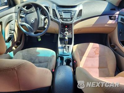 Zdjęcie 8 z 13 samochodu: 2015 HYUNDAI ELANTRA SE VIN:5NPDH4AE7FH622845 - miniatura