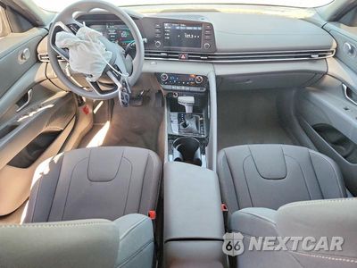 Zdjęcie 8 z 12 samochodu: 2026 HYUNDAI ELANTRA HYBRID BLUE VIN:KMHLM4DJ8TU218966 - miniatura