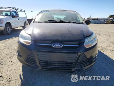Piąte zdjęcie samochodu w środku: 2012 FORD FOCUS SE VIN:1FAHP3K29CL237609 - miniatura