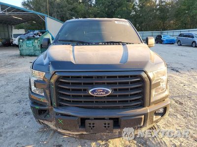 Piąte zdjęcie samochodu w środku: 2016 FORD F150 SUPERCREW VIN:1FTEW1CG9GKF91494 - miniatura