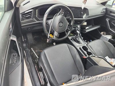 Zdjęcie 8 z 12 samochodu: 2019 VOLKSWAGEN JETTA SEL VIN:3VWEB7BU6KM207045 - miniatura