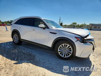 Czwarte zdjęcie samochodu z boku: 2024 MAZDA CX-90 PREFERRED VIN:JM3KKBHD8R1114252 - miniatura