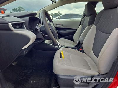 Zdjęcie 7 z 13 samochodu: 2020 TOYOTA COROLLA LE VIN:JTDEPRAE5LJ057132 - miniatura