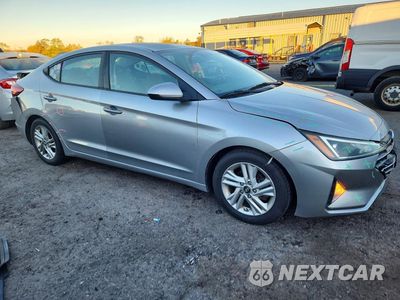 Czwarte zdjęcie samochodu z boku: 2020 HYUNDAI ELANTRA SEL VIN:5NPD84LF3LH615327 - miniatura