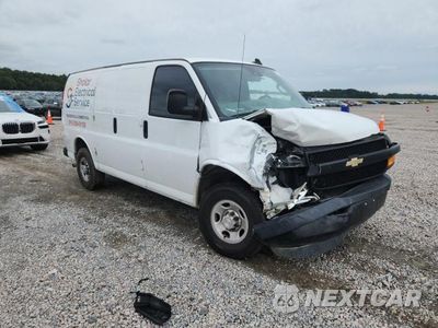 Czwarte zdjęcie samochodu z boku: 2021 CHEVROLET EXPRESS G2500 VIN:1GCWGAF79M1194009 - miniatura