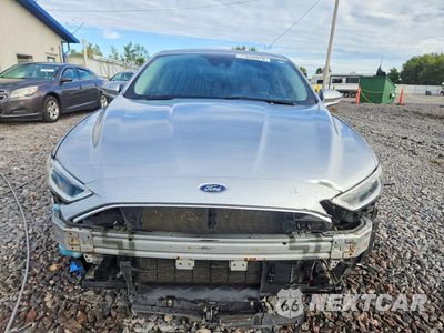 Piąte zdjęcie samochodu w środku: 2020 FORD FUSION SEL VIN:3FA6P0CD2LR151789 - miniatura