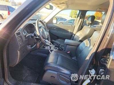 Zdjęcie 7 z 13 samochodu: 2012 JEEP LIBERTY SPORT VIN:1C4PJMAK7CW176824 - miniatura