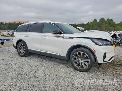 Czwarte zdjęcie samochodu z boku: 2025 LINCOLN AVIATOR RESERVE VIN:5LM5J7WC6SGL03476 - miniatura