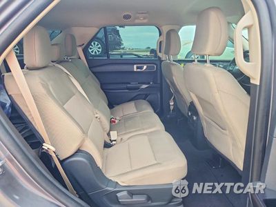 Zdjęcie 11 z 14 samochodu: 2021 FORD EXPLORER VIN:1FMSK7BH2MGB46133 - miniatura