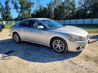 Czwarte zdjęcie samochodu z boku: 2013 NISSAN MAXIMA 3.5 S VIN:1N4AA5AP3DC819900 - miniatura