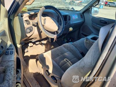 Zdjęcie 8 z 12 samochodu: 2002 FORD F150 VIN:1FTRX17242KB42245 - miniatura