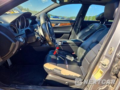 Zdjęcie 7 z 13 samochodu: 2012 MERCEDES-BENZ C 300 4MATIC VIN:WDDGF8BB9CR212671 - miniatura