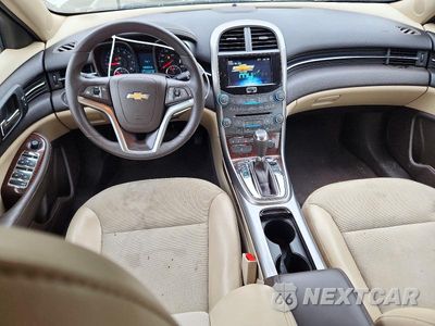 Zdjęcie 8 z 12 samochodu: 2013 CHEVROLET MALIBU 1LT VIN:1G11C5SA7DF308891 - miniatura