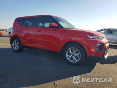 Czwarte zdjęcie samochodu z boku: 2020 KIA SOUL S VIN:KNDJ23AU0L7715342 - miniatura