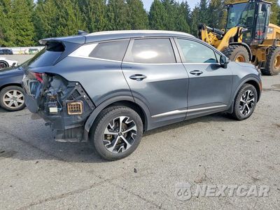 Trzecie zdjęcie samochodu z tyłu: 2023 KIA SPORTAGE EX VIN:KNDPVCAG3P7069585 - miniatura